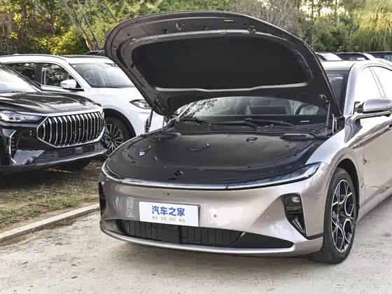 Changan AO7 EV 730 Deluxe — 12