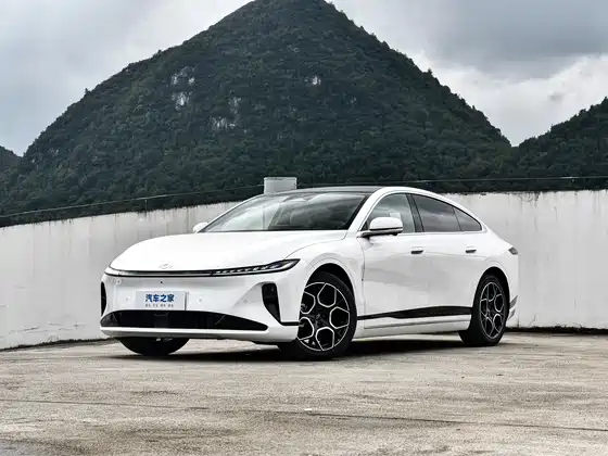 Changan AO7 730 Deluxe — 1