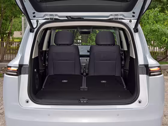 Leapmotors C16 280 Lidar Premium 6 seats (Hybrid) — 15
