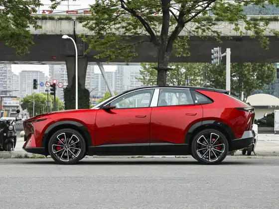 Mazda EZ60 600 Max sports version — 4