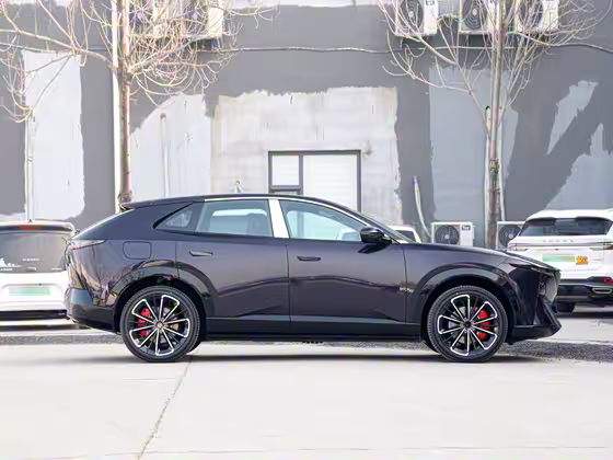 Mazda EZ60 200 Max sports version — 8