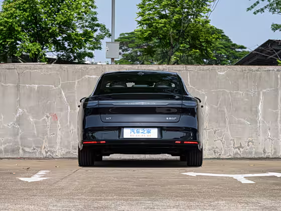 Nissan N7 625 Pro — 6