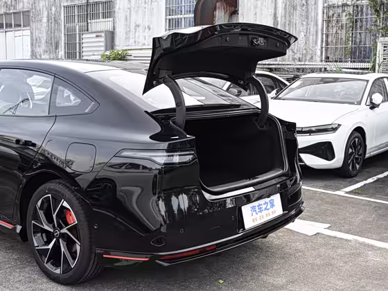 Nissan N7 625 Pro — 14