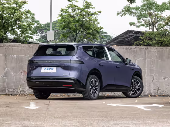 Nissan NX8 650 Nax — 7
