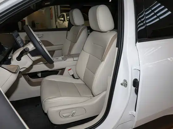 Toyota BZ3X 520 Pro Plus 2026 — 11