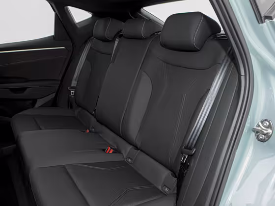 VW ID UNYX 06 Pure — 10